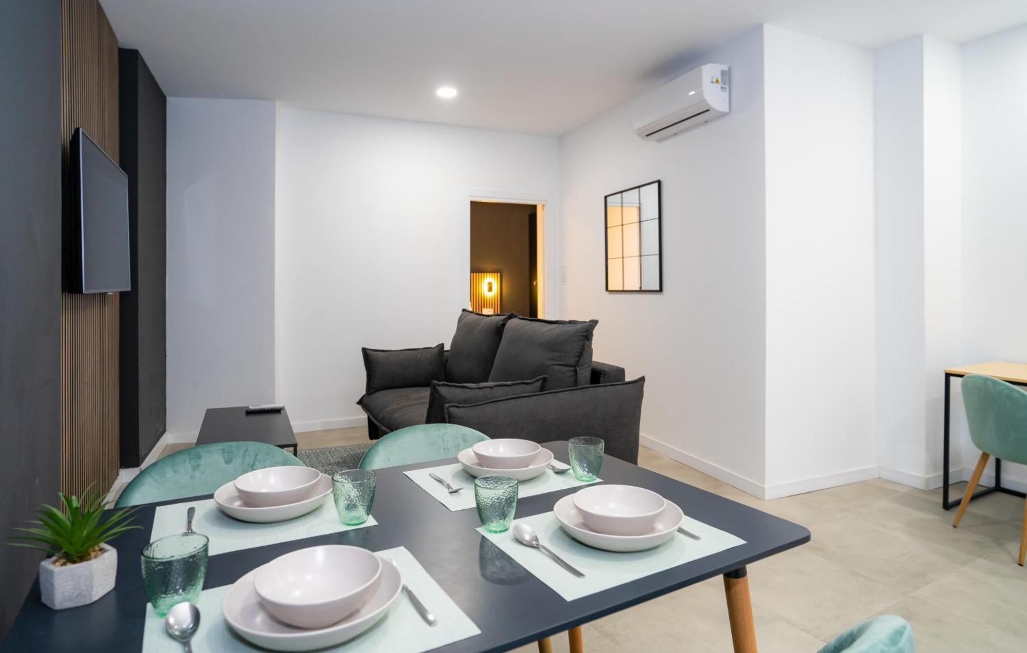Nomad - Airport Iii Apartment *